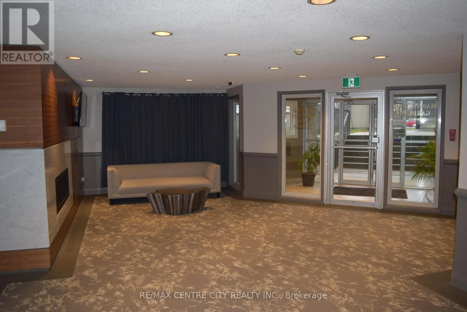 207 - 5 JACKSWAY CRESCENT, #207