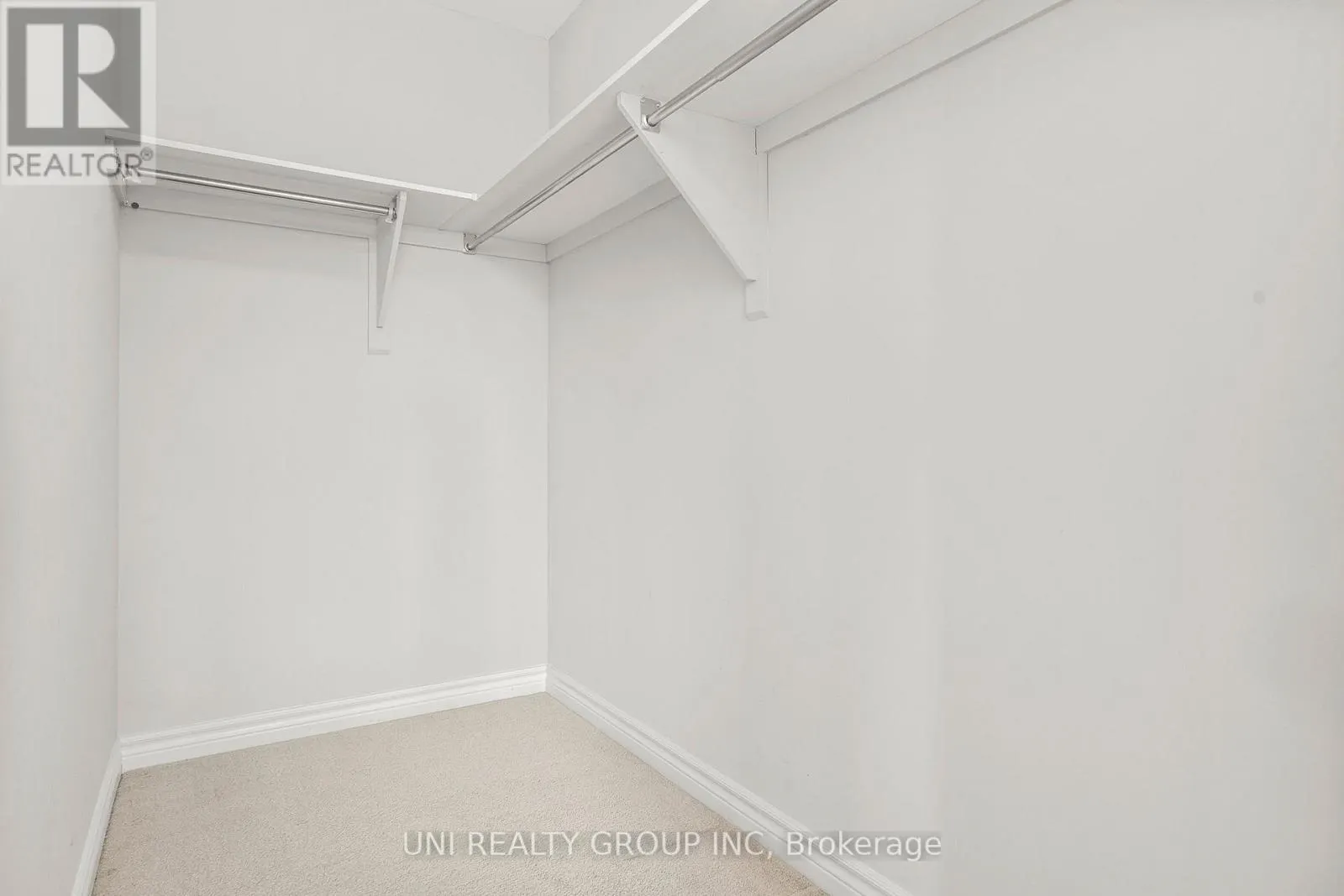 245 DOLCE CRESCENT
