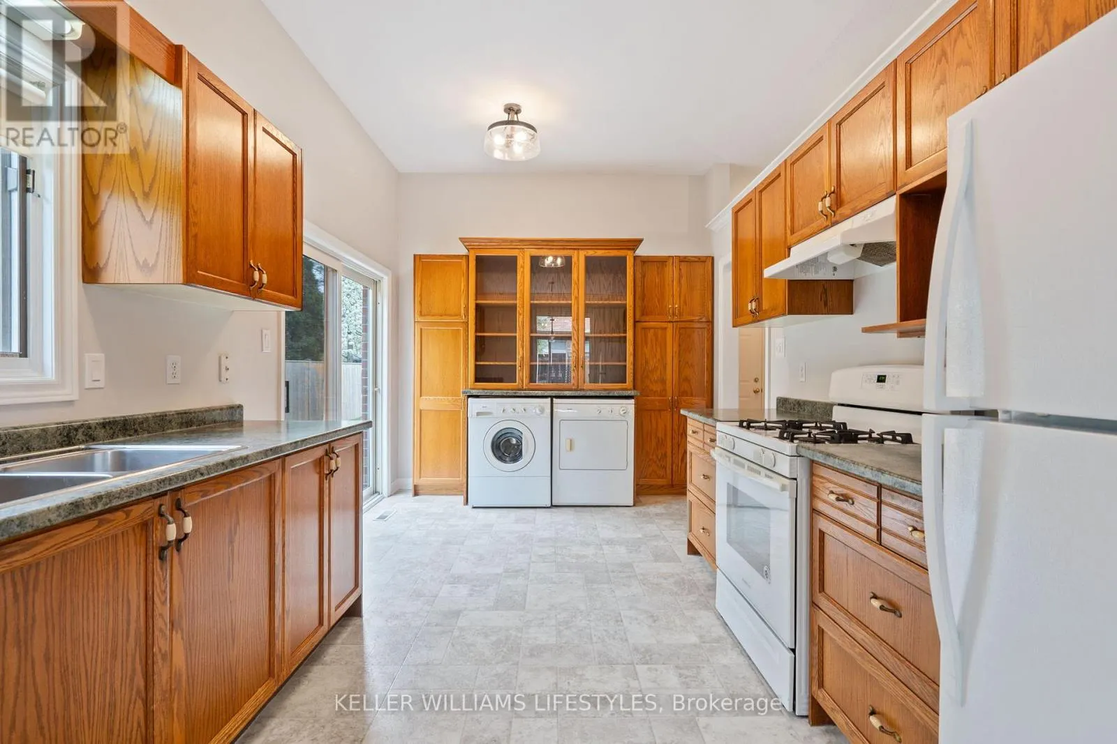 68 - 1478 ADELAIDE STREET N, #68