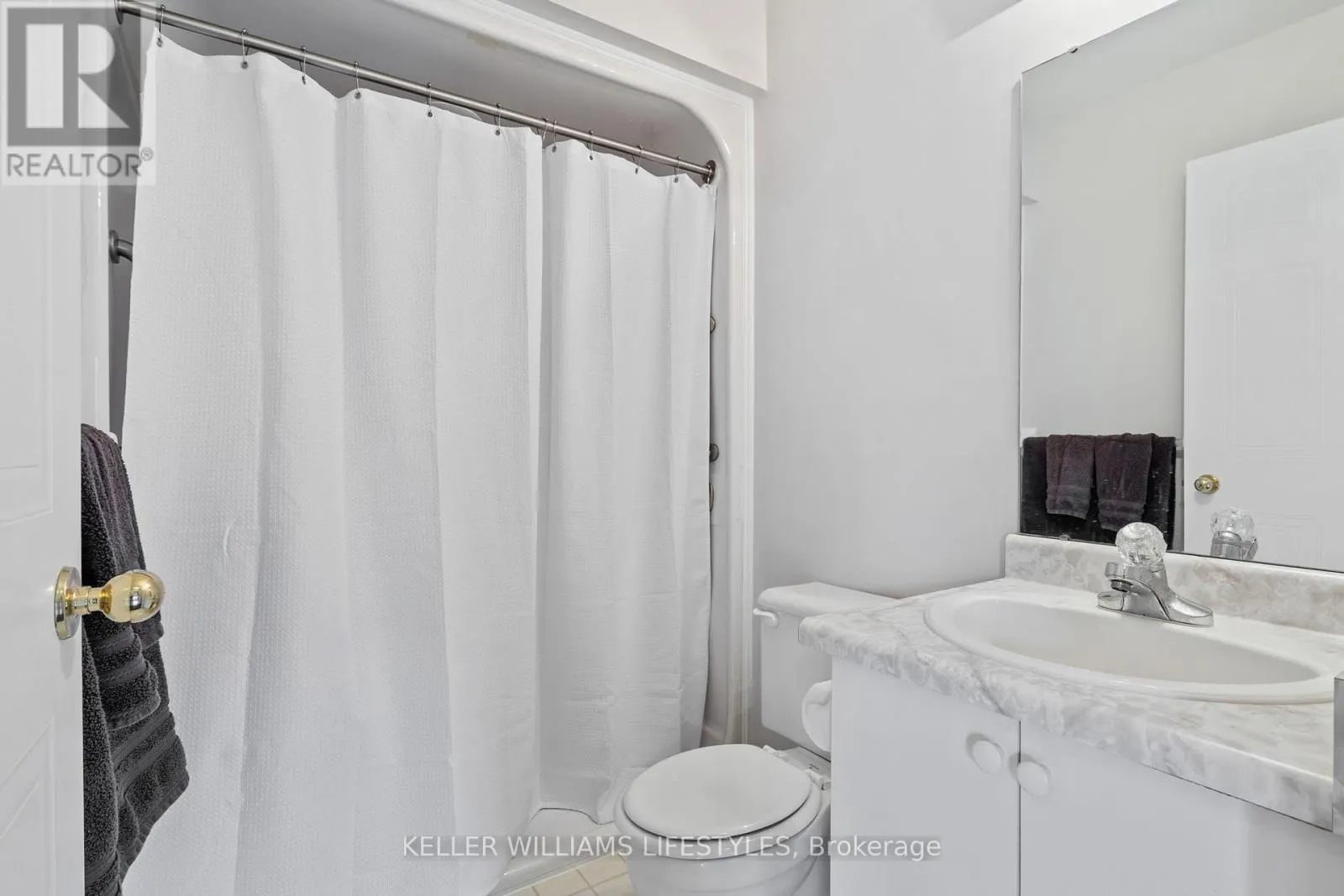 68 - 1478 ADELAIDE STREET N, #68