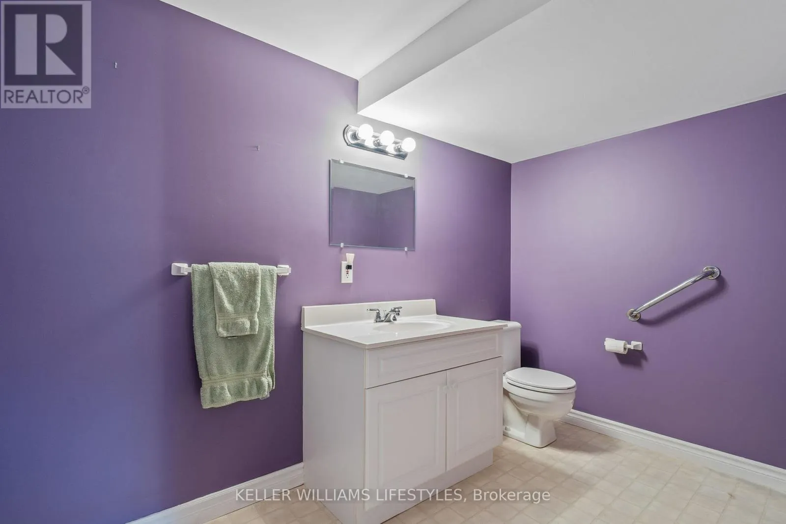 68 - 1478 ADELAIDE STREET N, #68