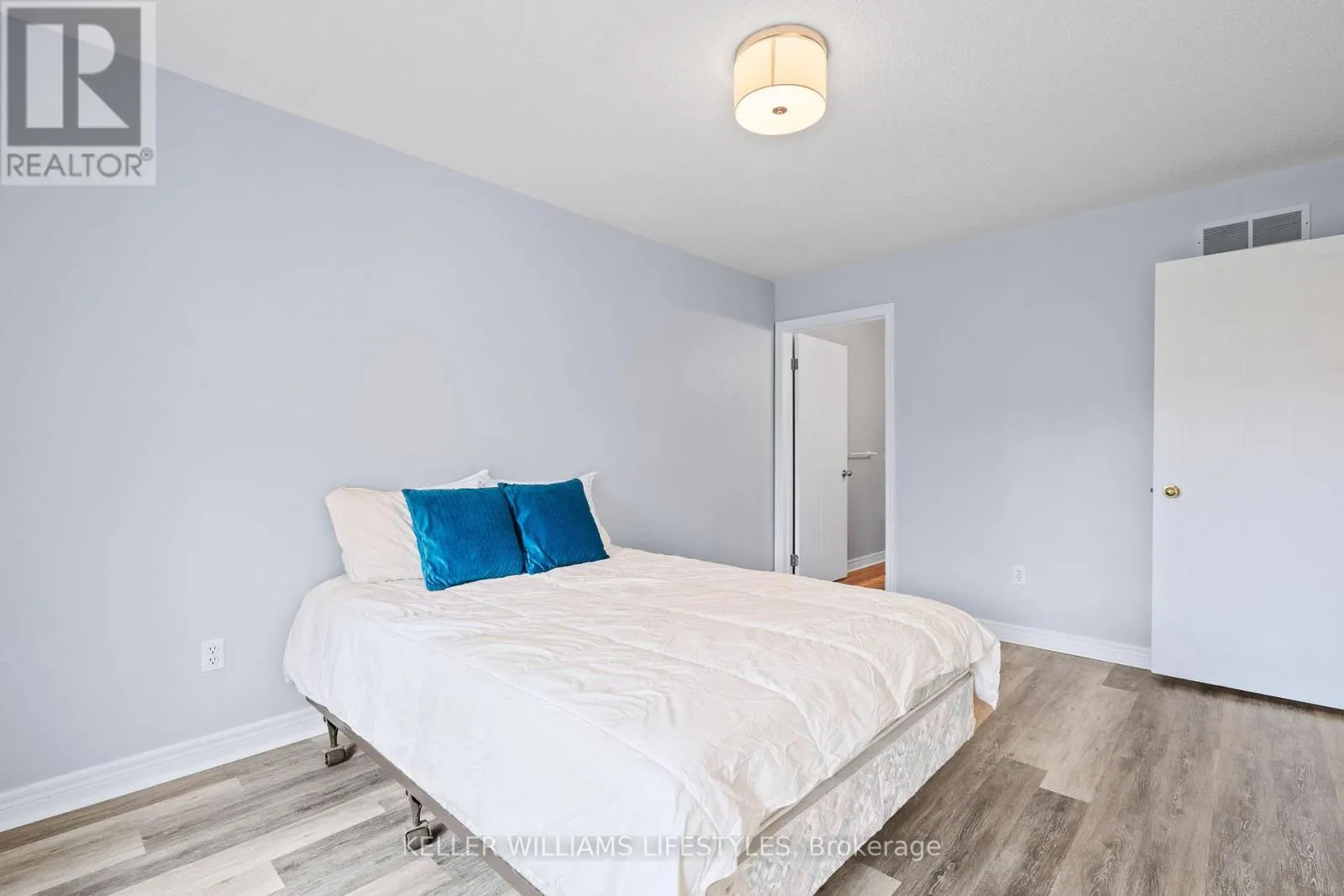 68 - 1478 ADELAIDE STREET N, #68