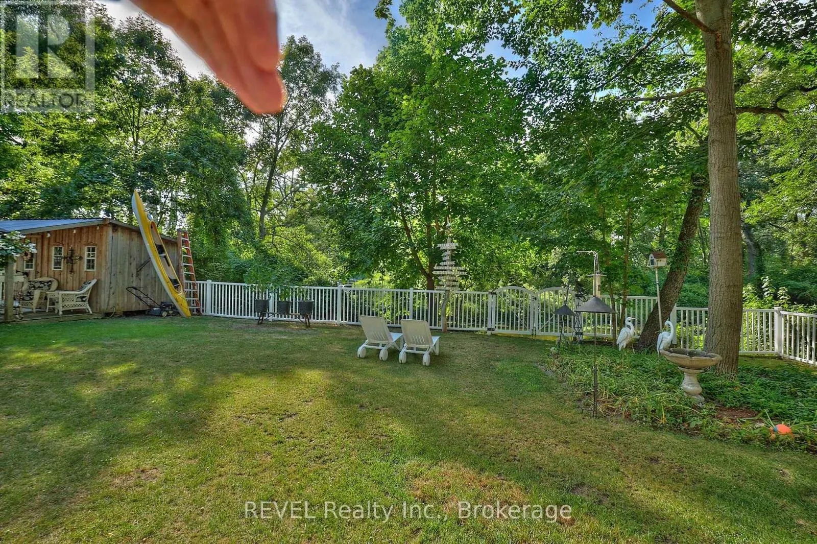 2890 COLONY ROAD