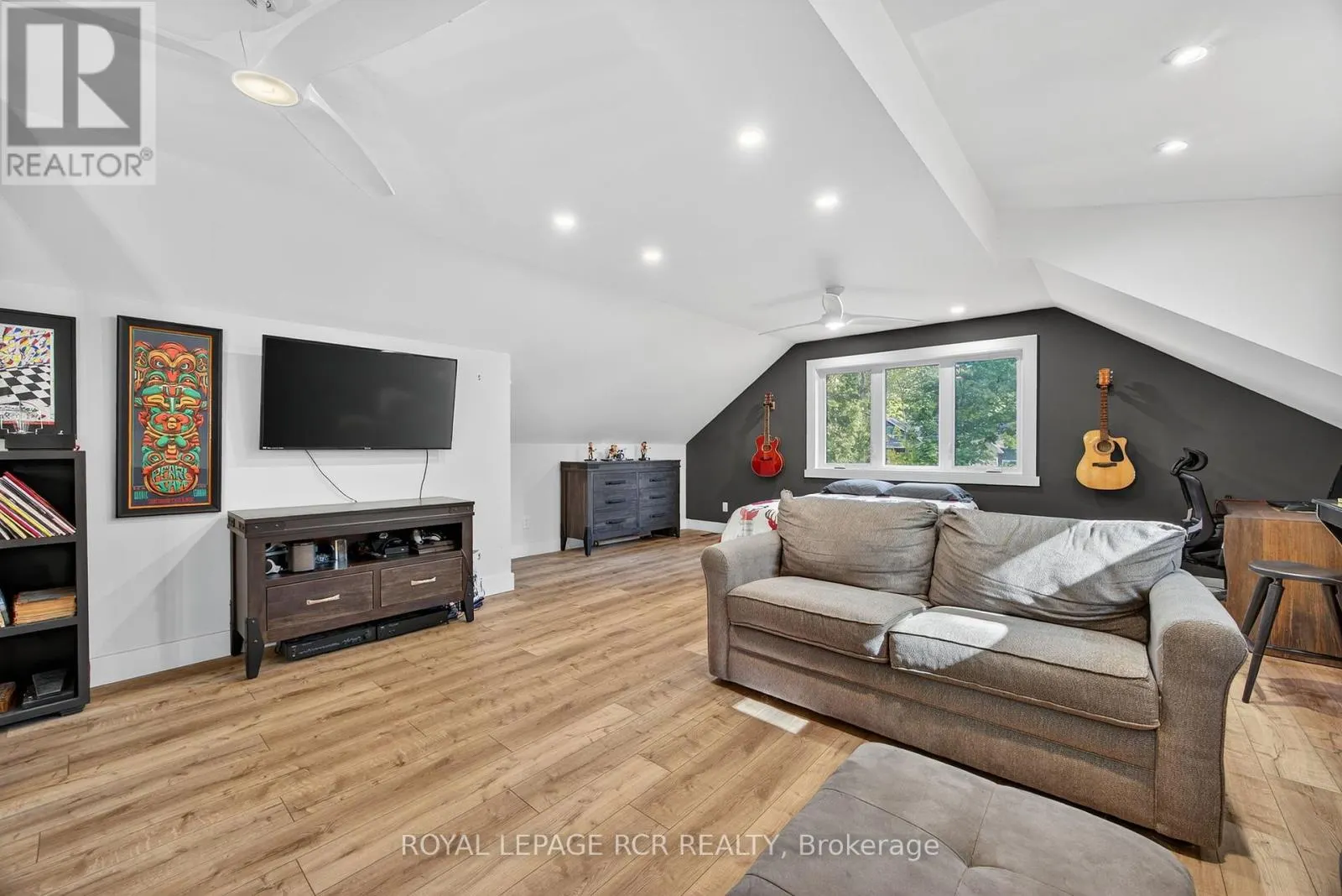 1031 XAVIER STREET