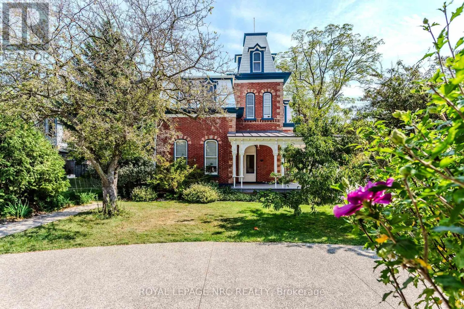 348 RIDGE ROAD N