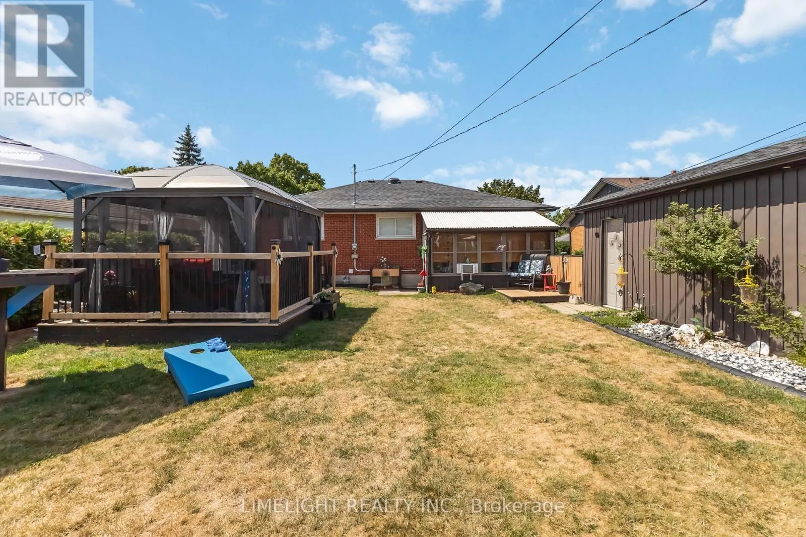 124 SUSAN AVENUE