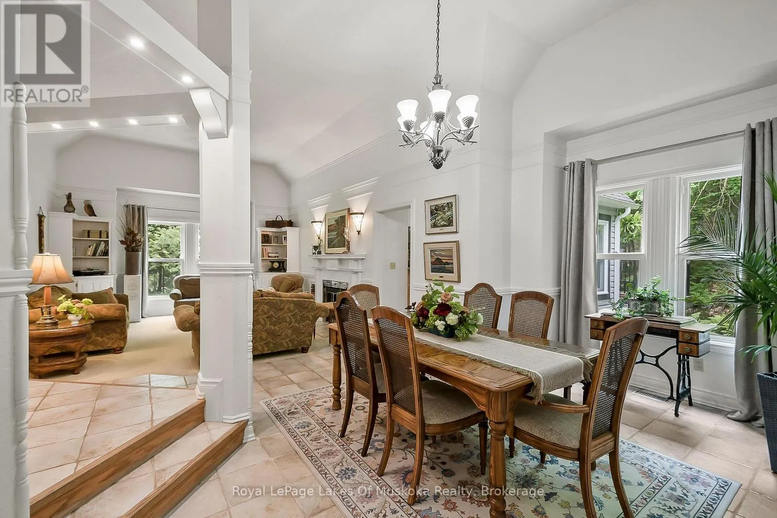 103 SOUTHBANK DRIVE