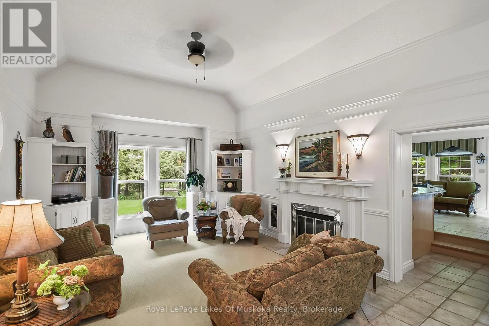 103 SOUTHBANK DRIVE