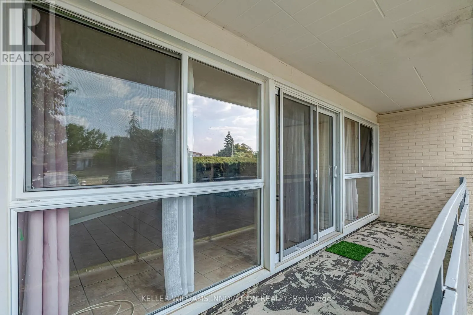 307 - 91 CONROY CRESCENT