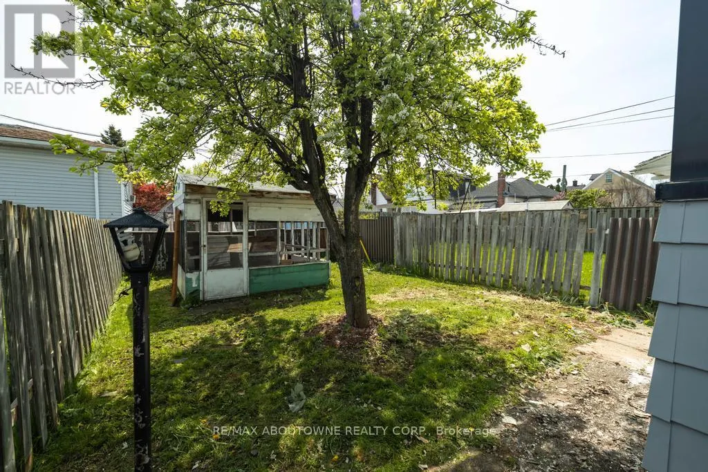 126 HARMONY AVENUE