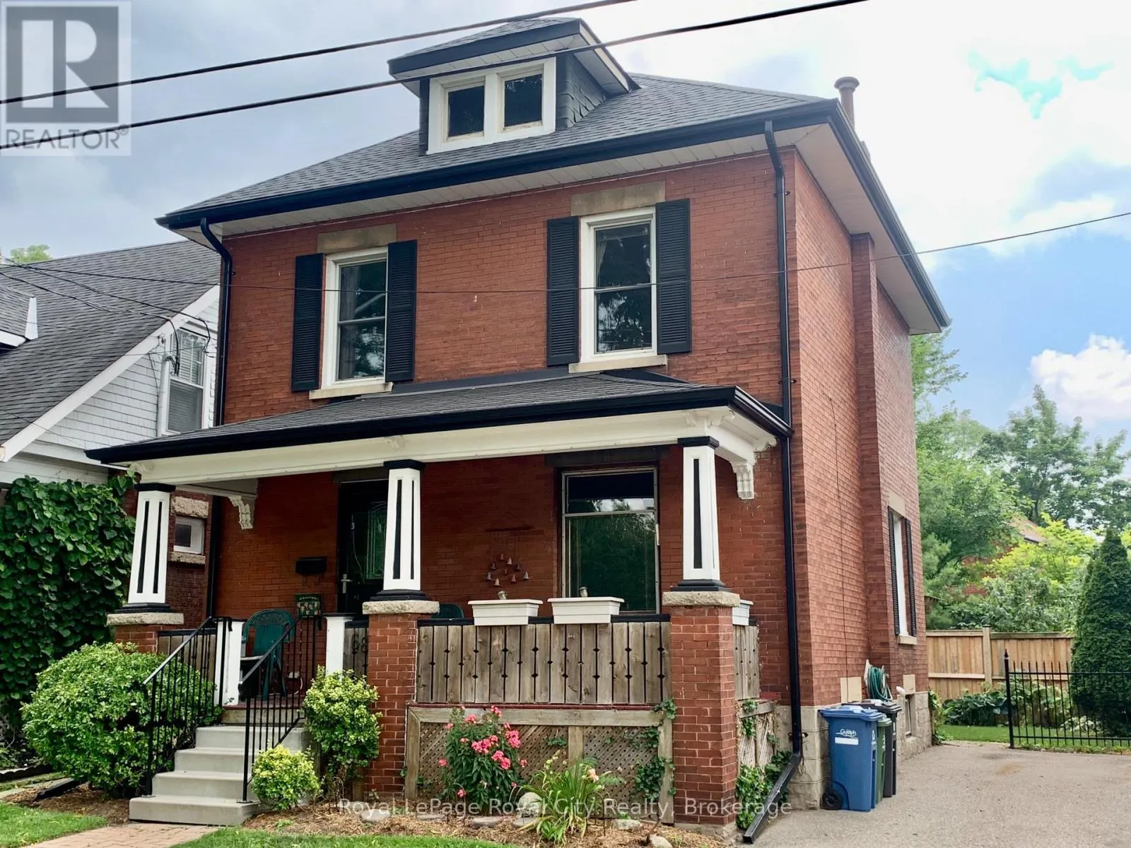 68 ROBINSON AVENUE