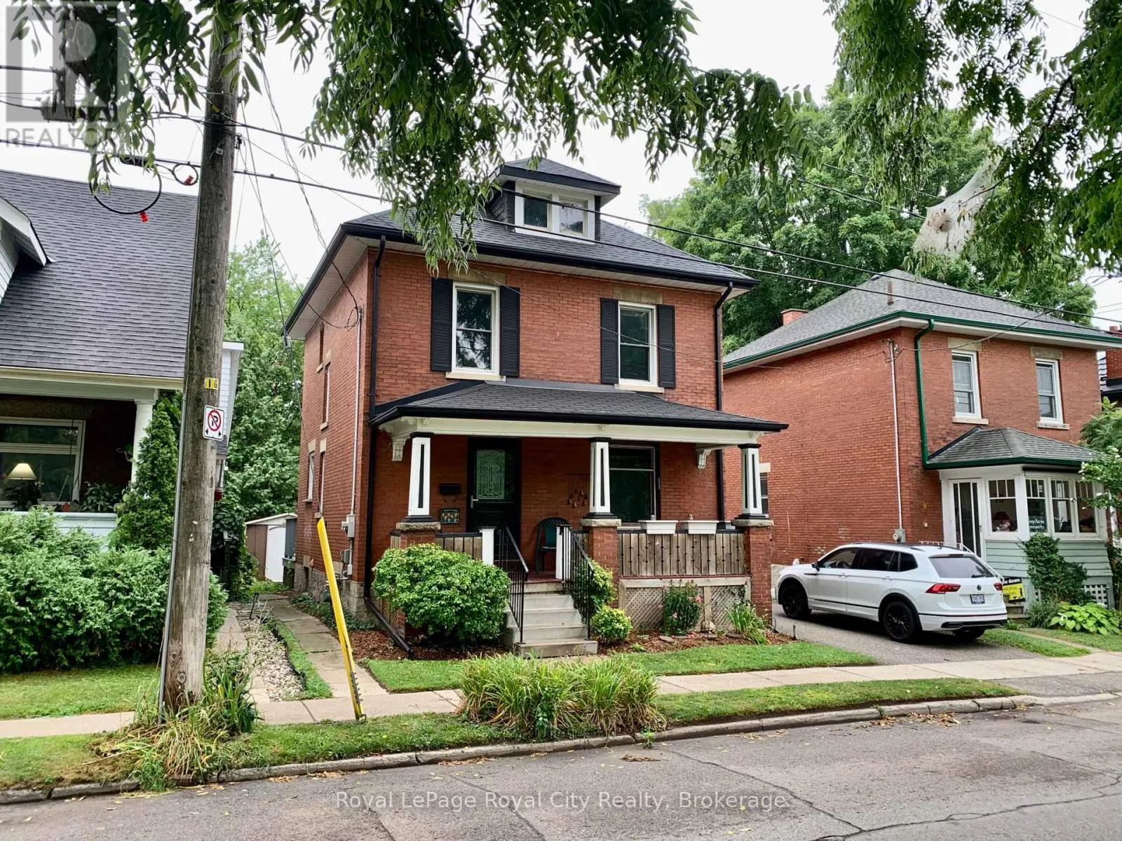 68 ROBINSON AVENUE