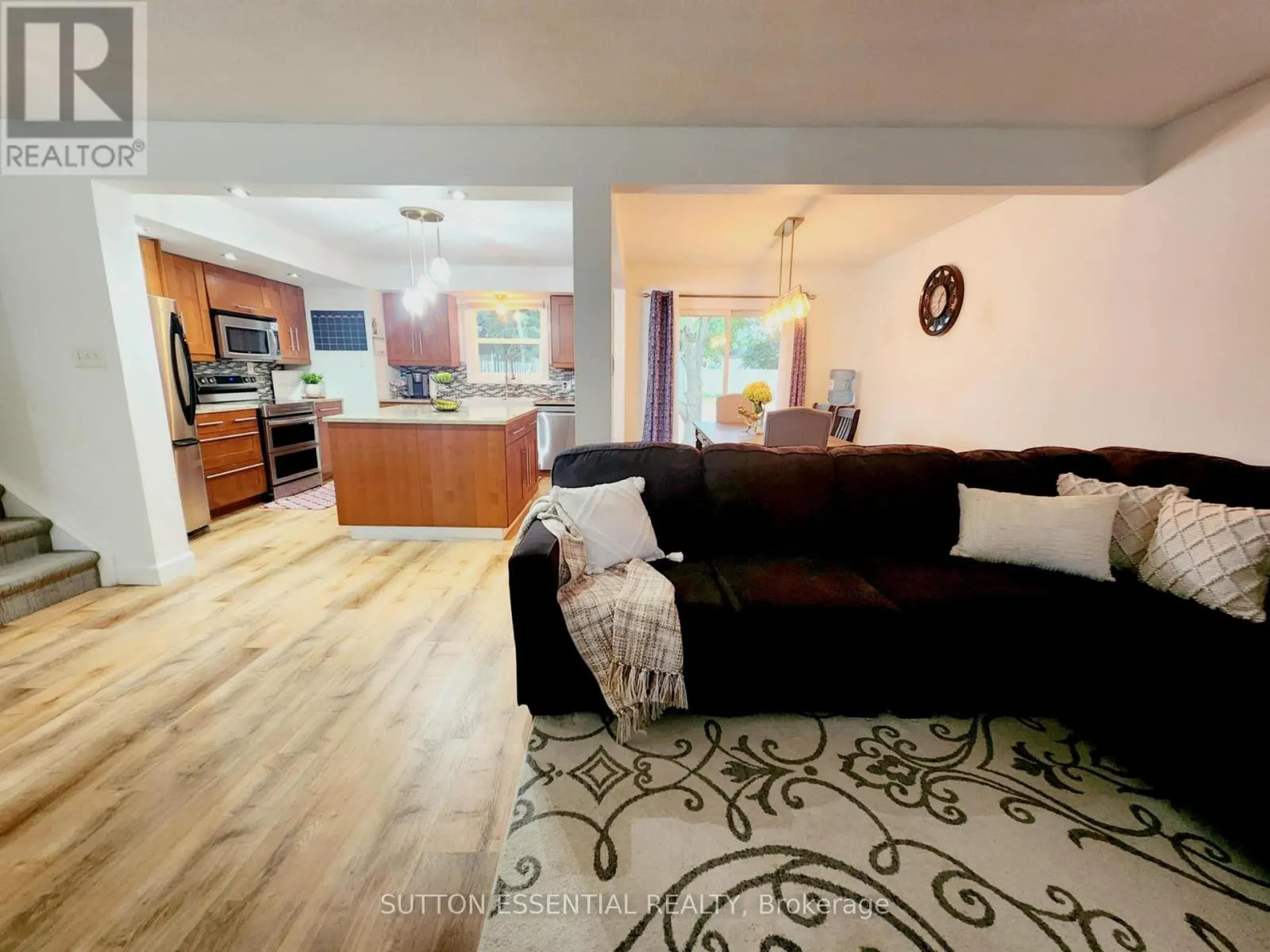 1266 BROCKMOUNT PLACE