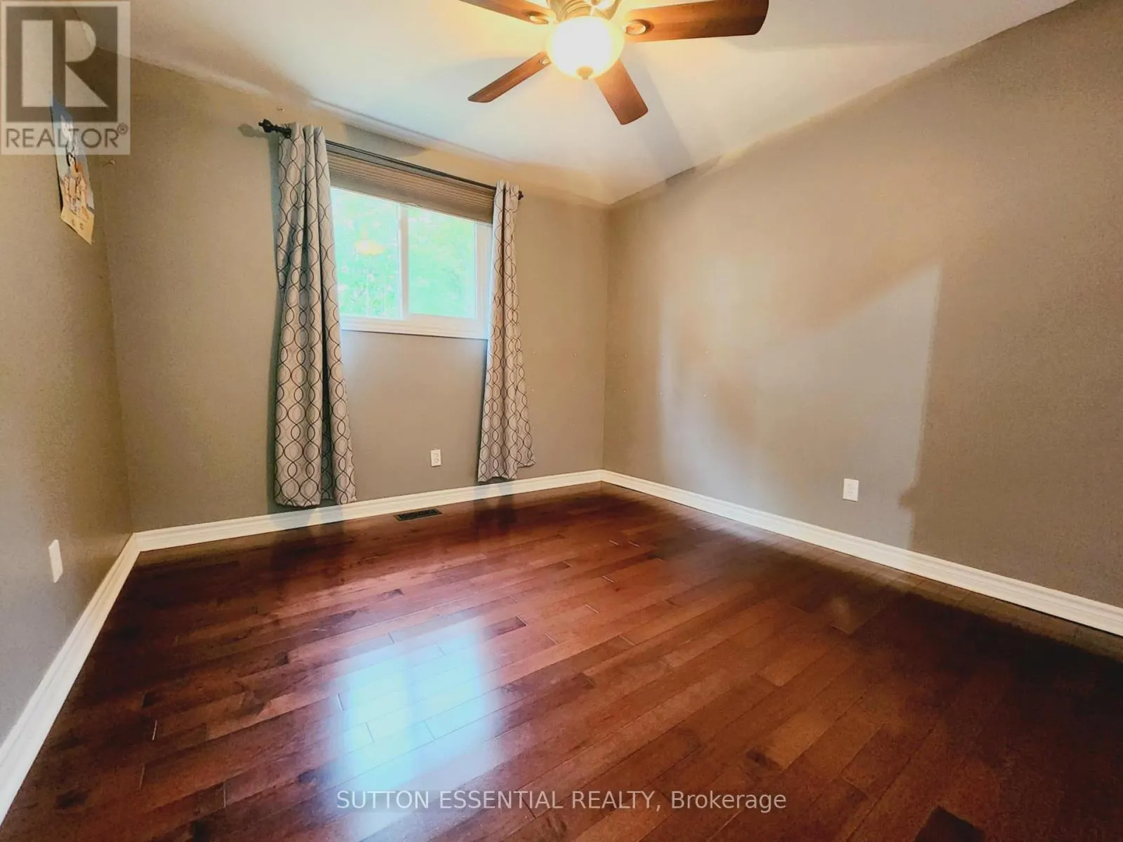 1266 BROCKMOUNT PLACE