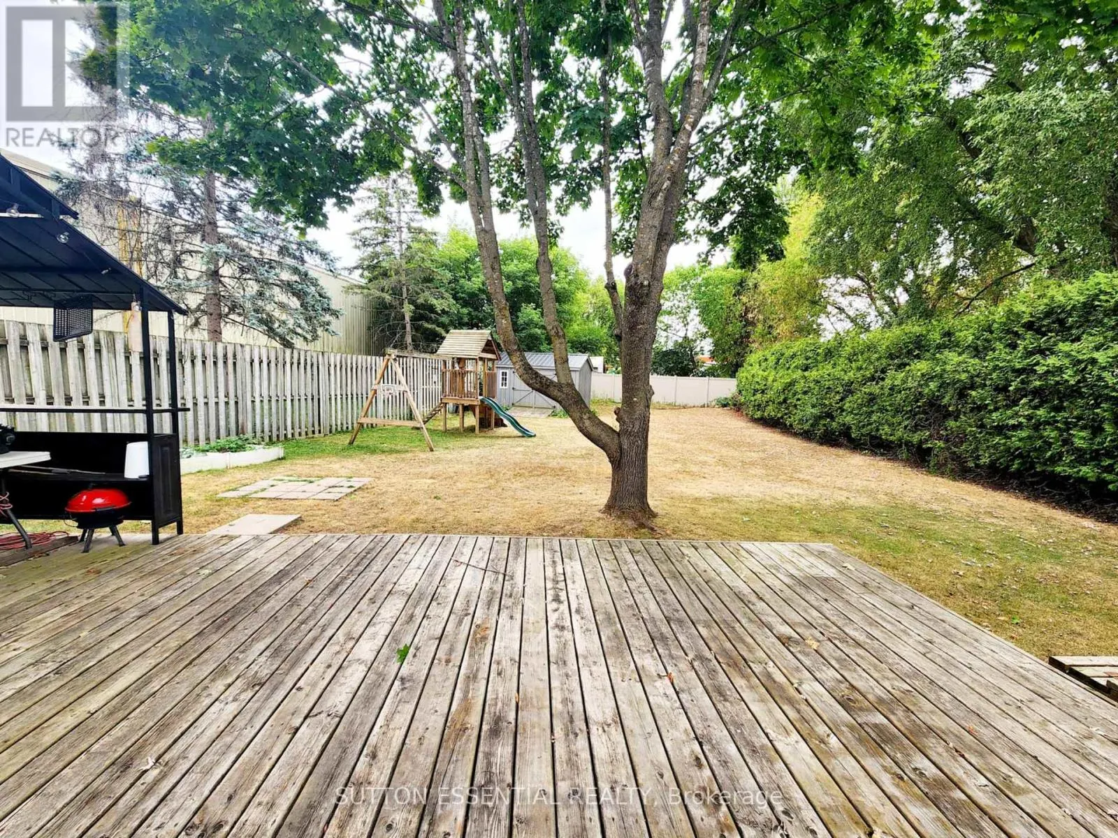 1266 BROCKMOUNT PLACE