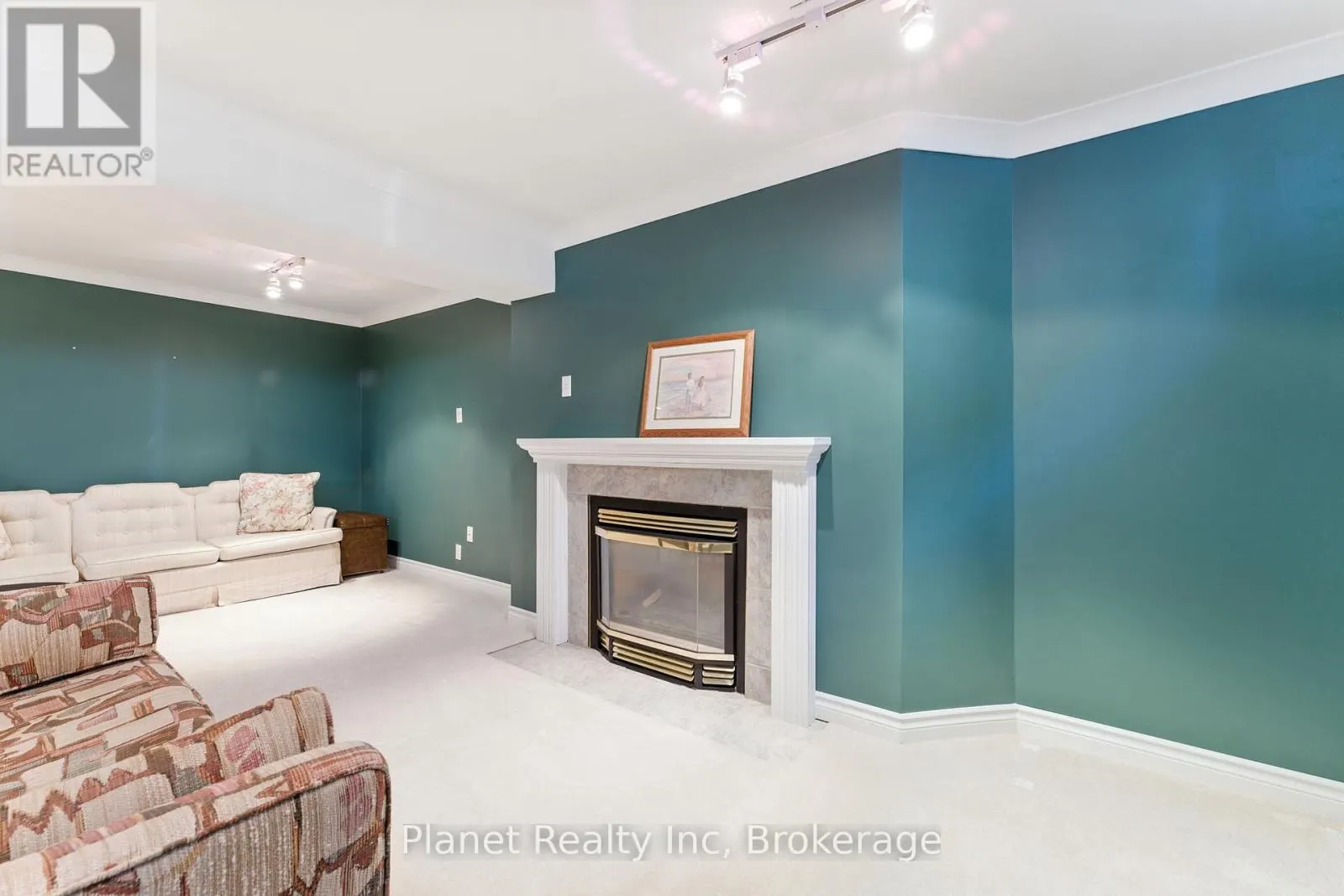 19 VILLAGE GREEN DRIVE