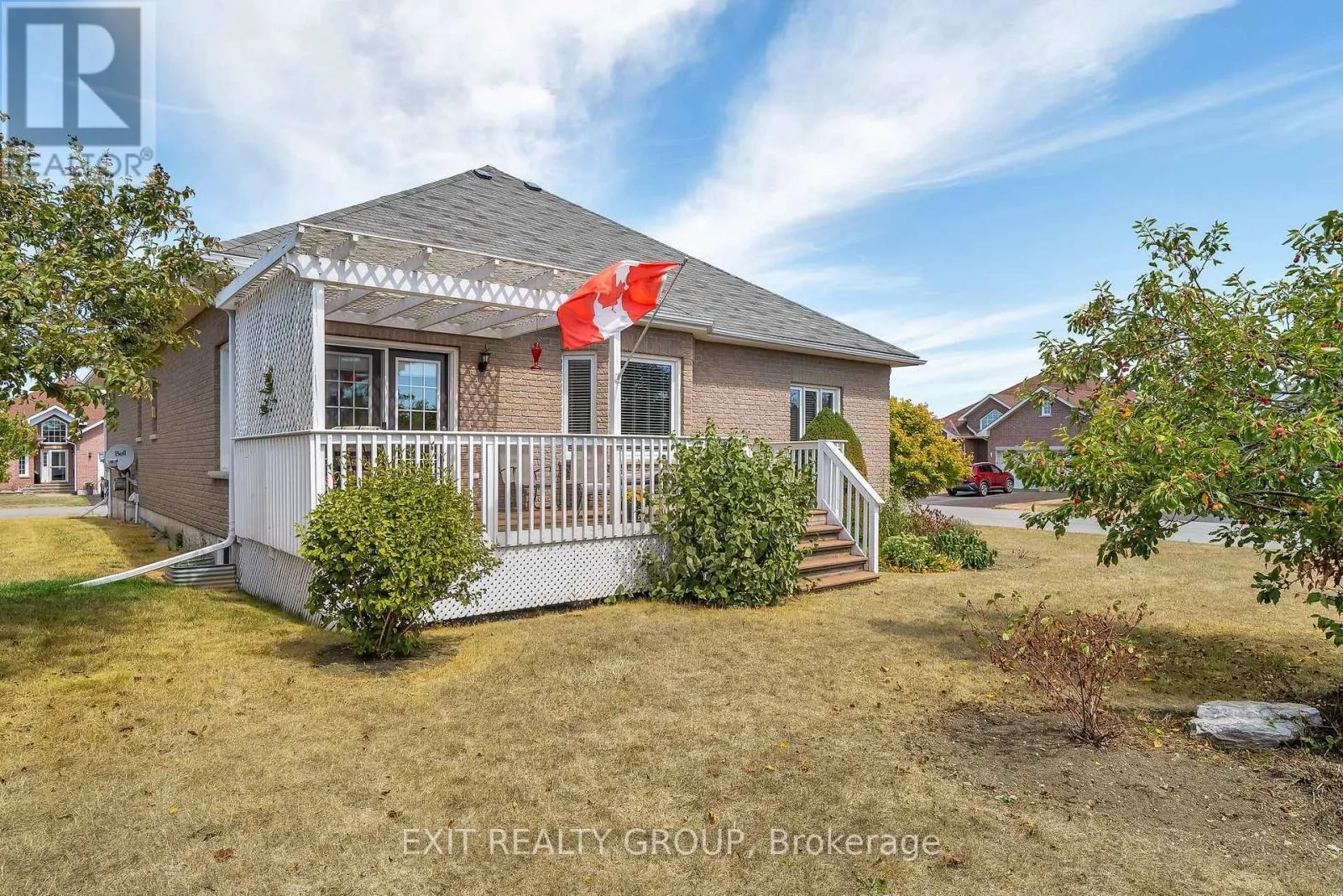 38 ALETHA DRIVE