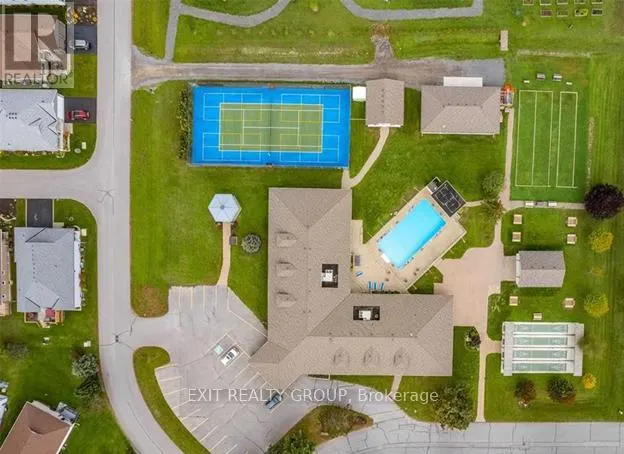 38 ALETHA DRIVE