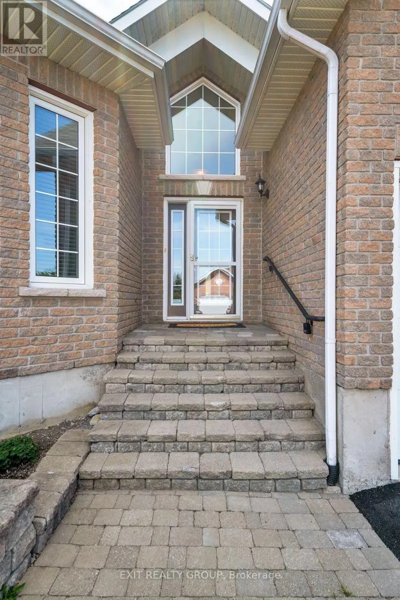 38 ALETHA DRIVE