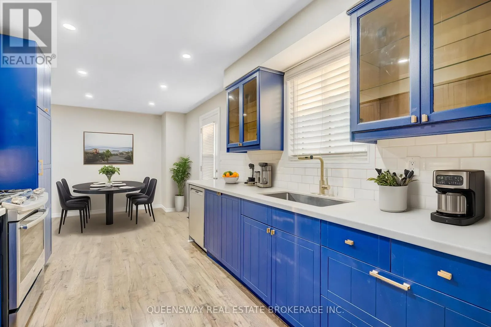 39 GARDEN CRESCENT