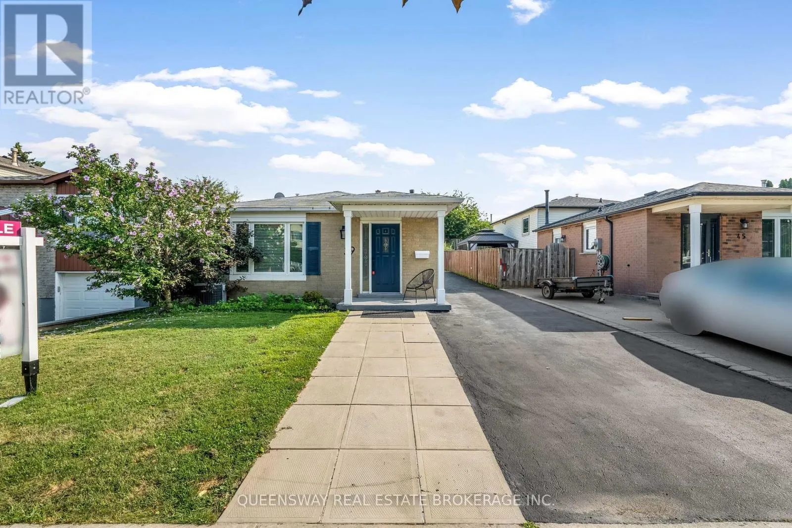 39 GARDEN CRESCENT