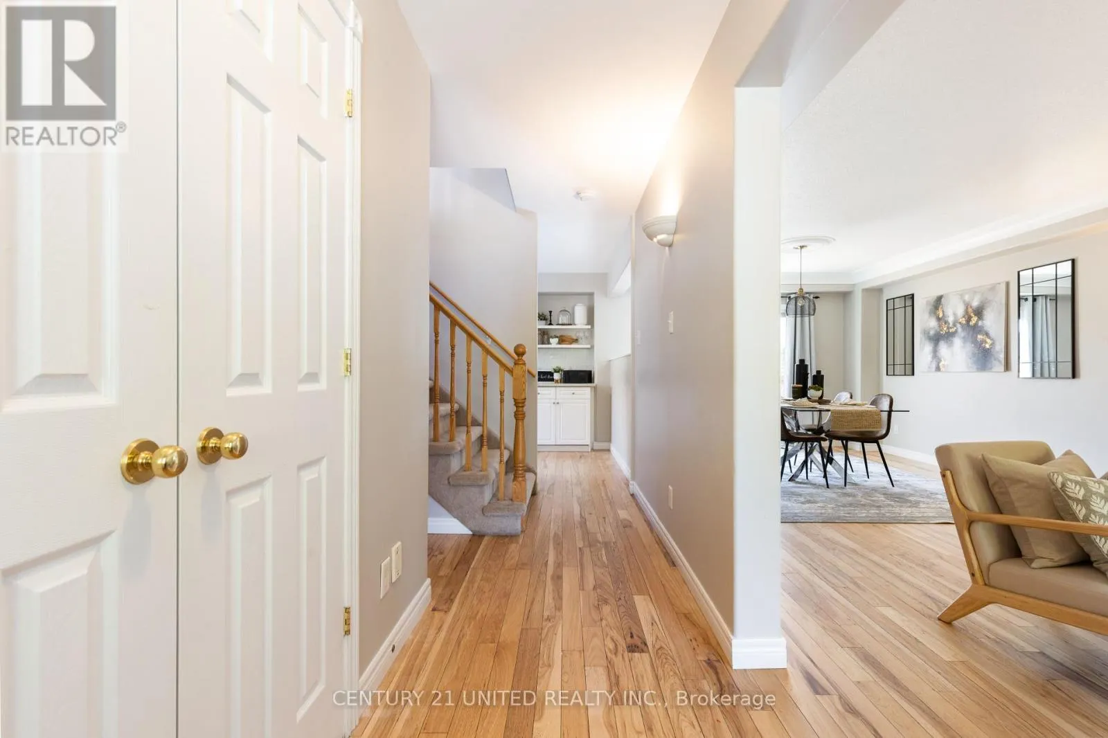 2 SABATINO COURT