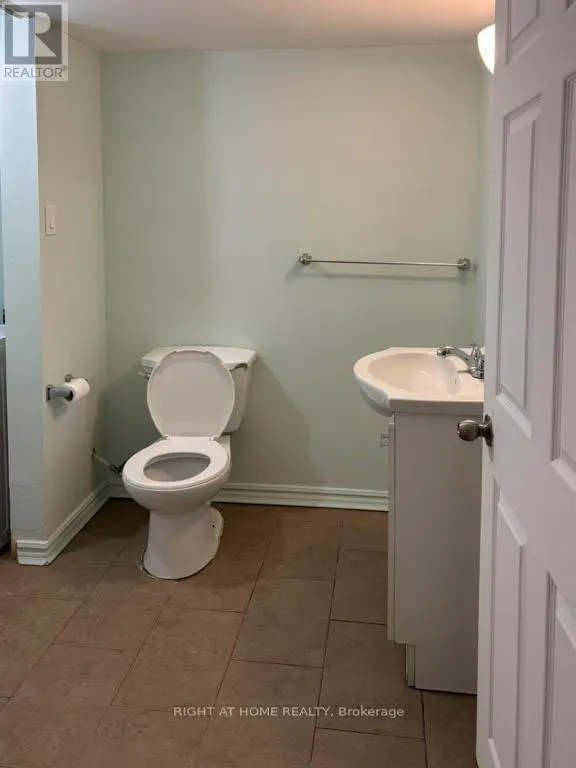 4405 SIMCOE STREET