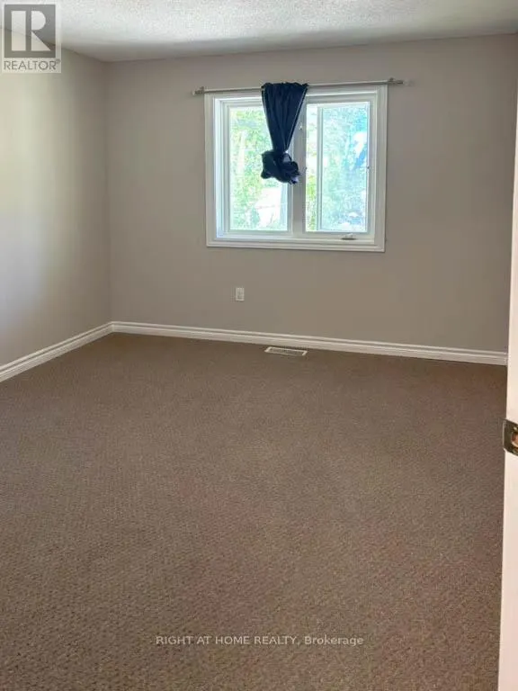 4405 SIMCOE STREET