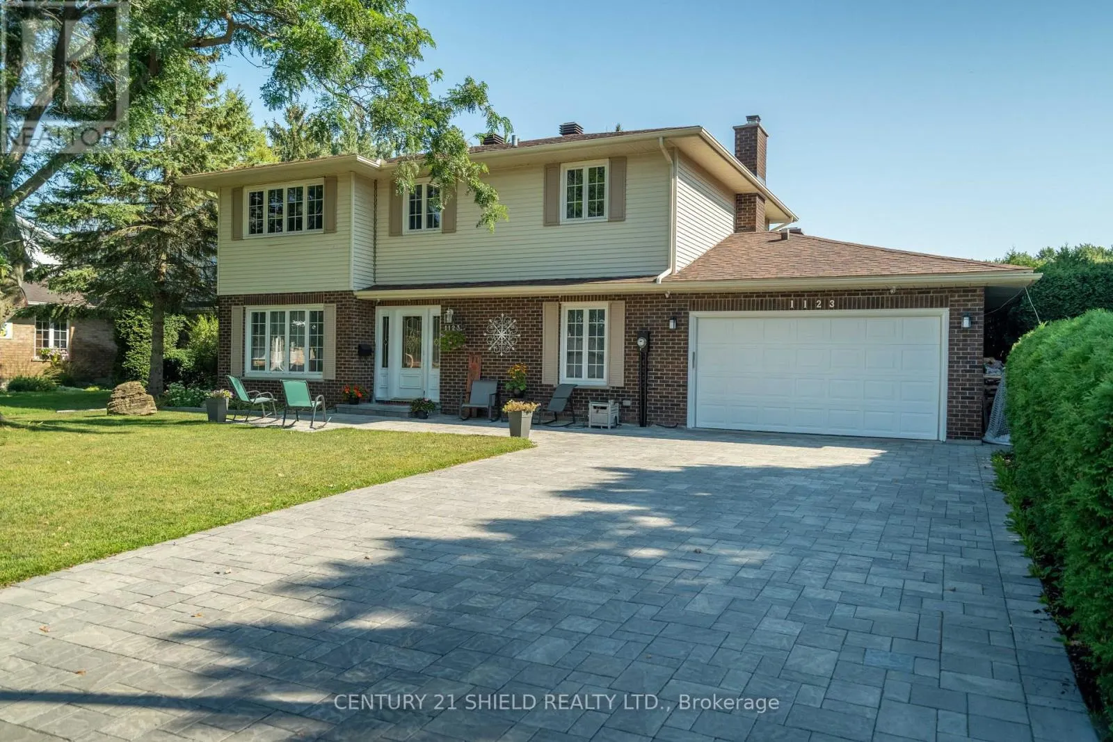 1123 STOKES DRIVE