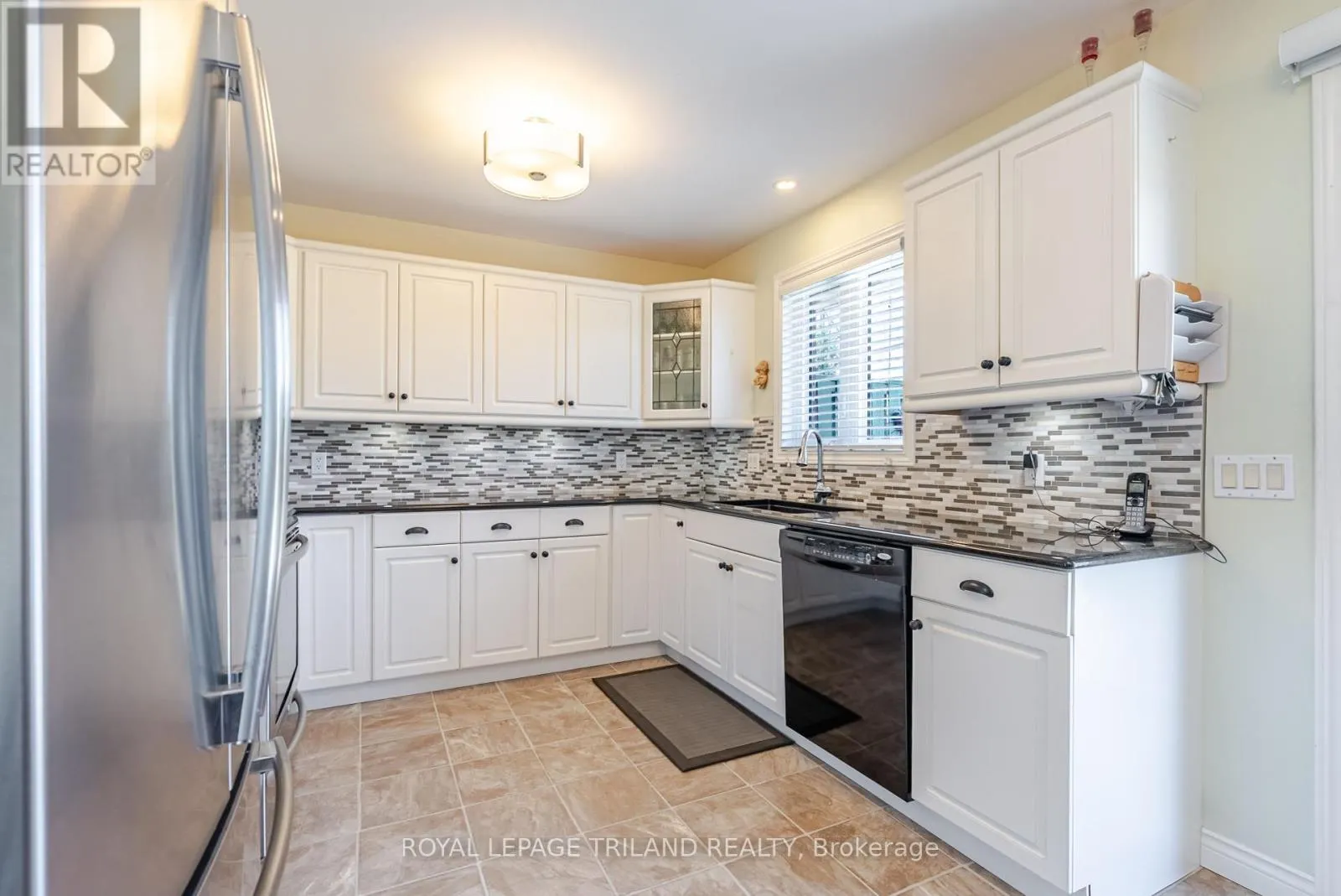 67 DONKER DRIVE