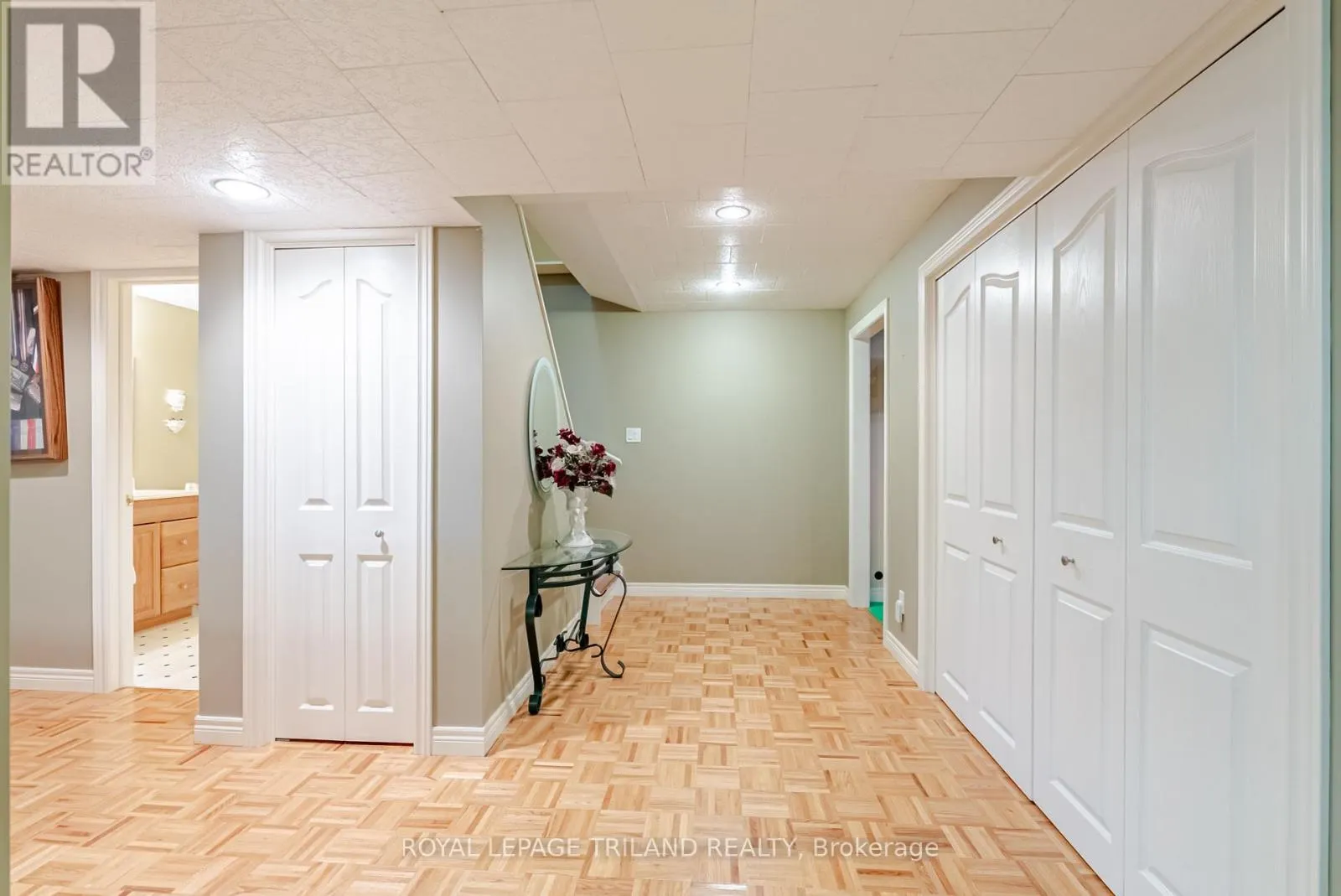 67 DONKER DRIVE