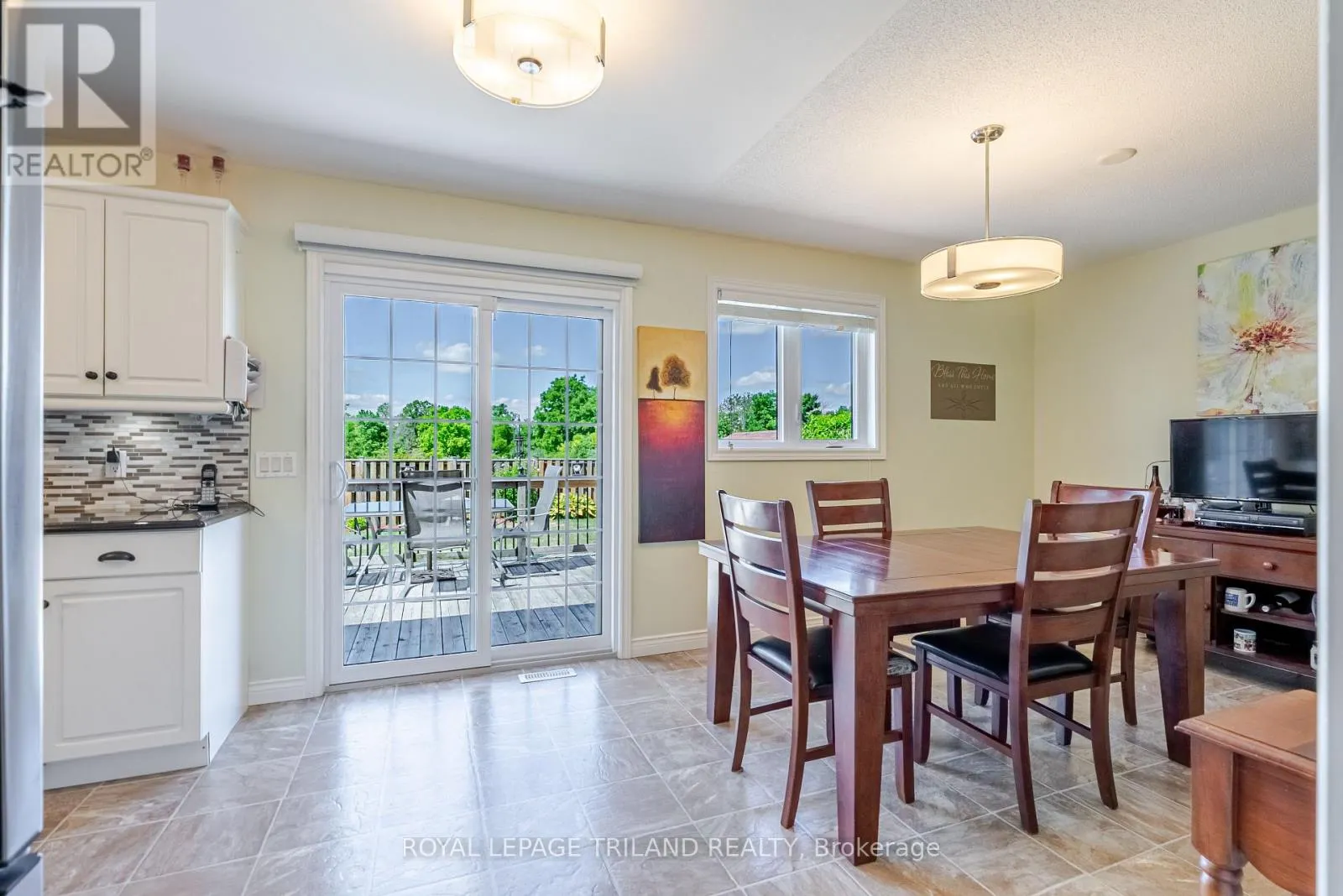 67 DONKER DRIVE