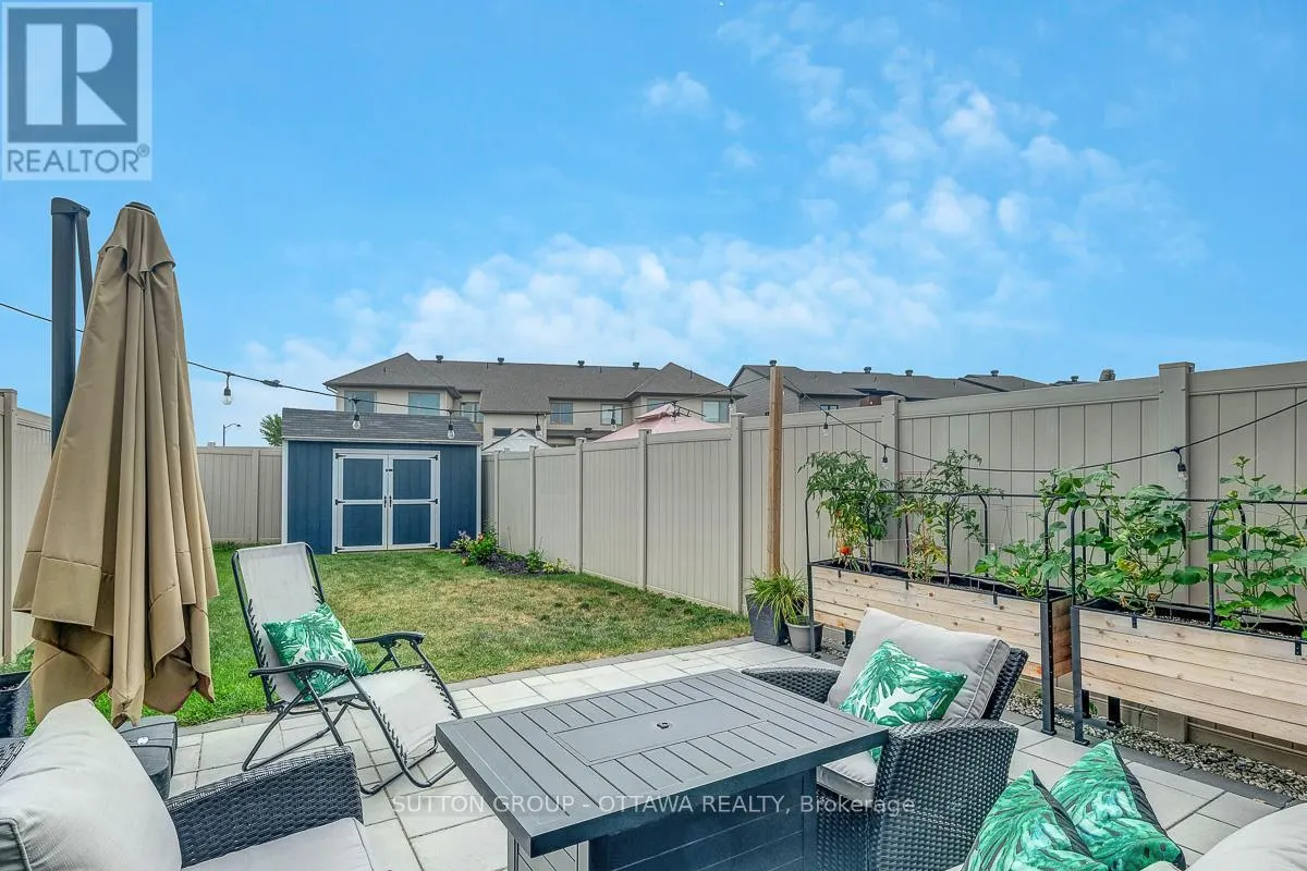 4949 ABBOTT STREET E