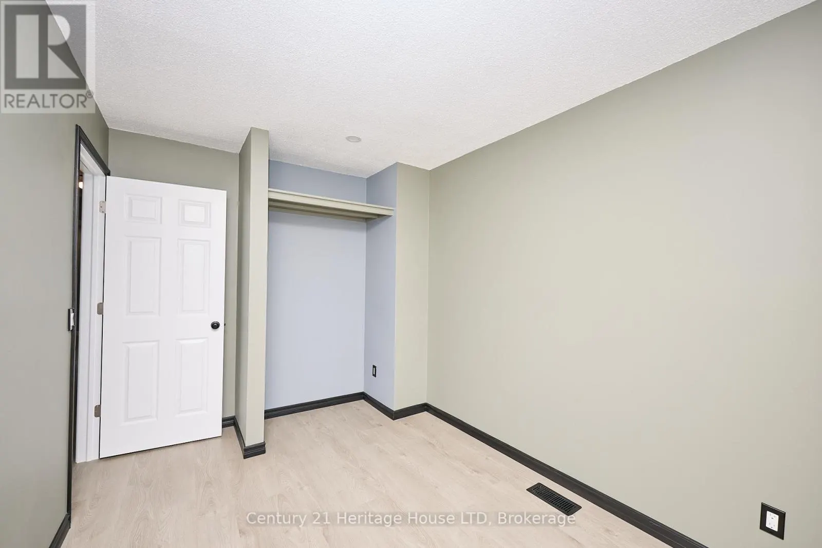 36 DODDS COURT COURT