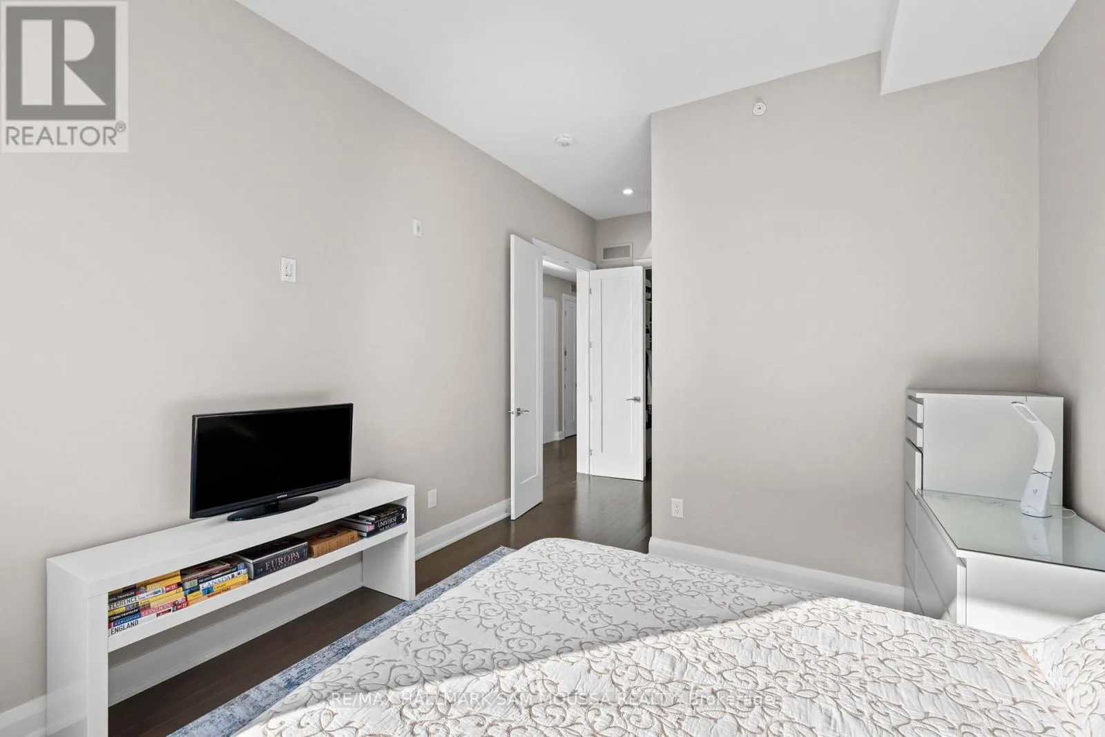101 - 120 CORTILE PRIVATE