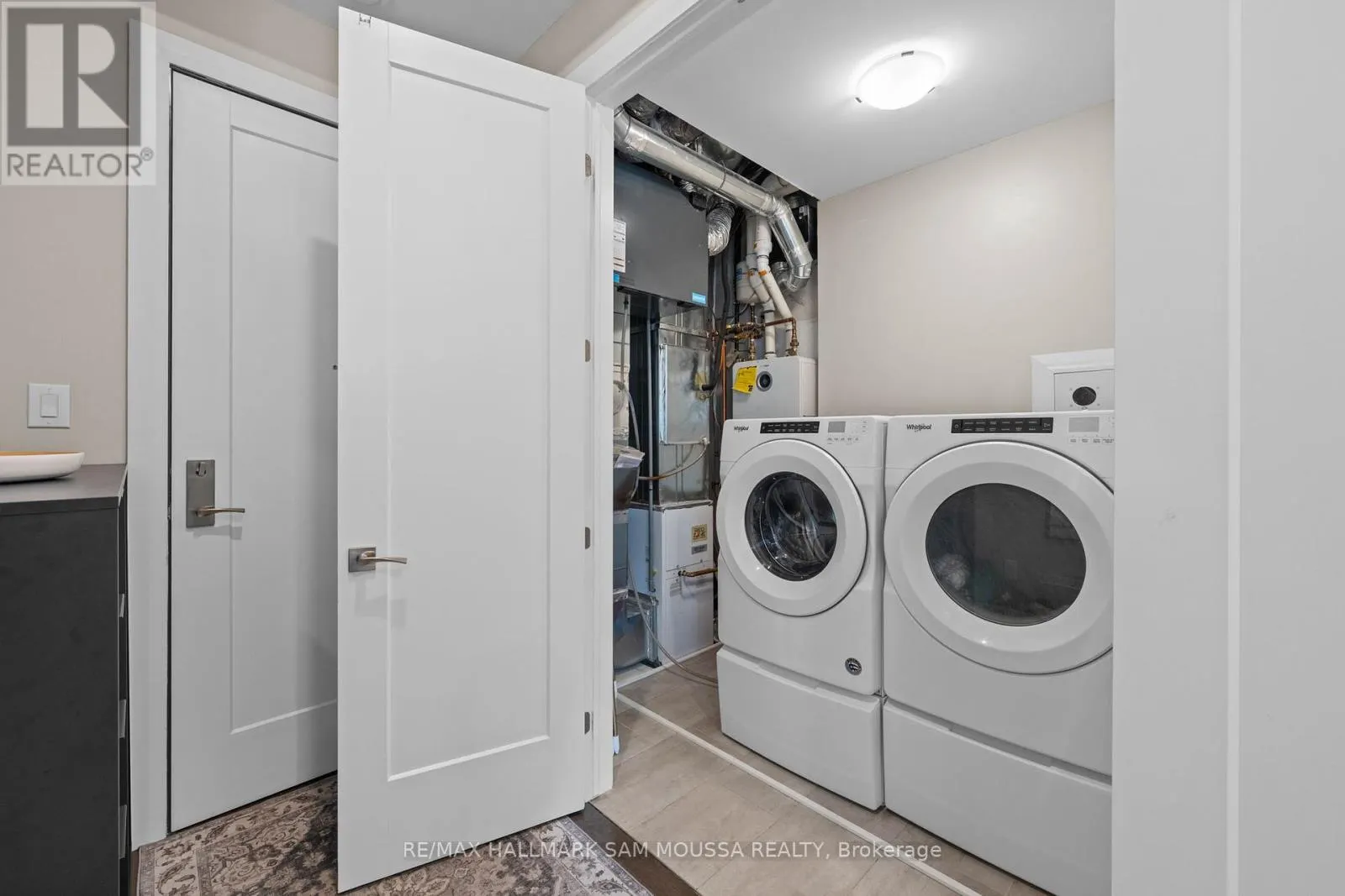 101 - 120 CORTILE PRIVATE
