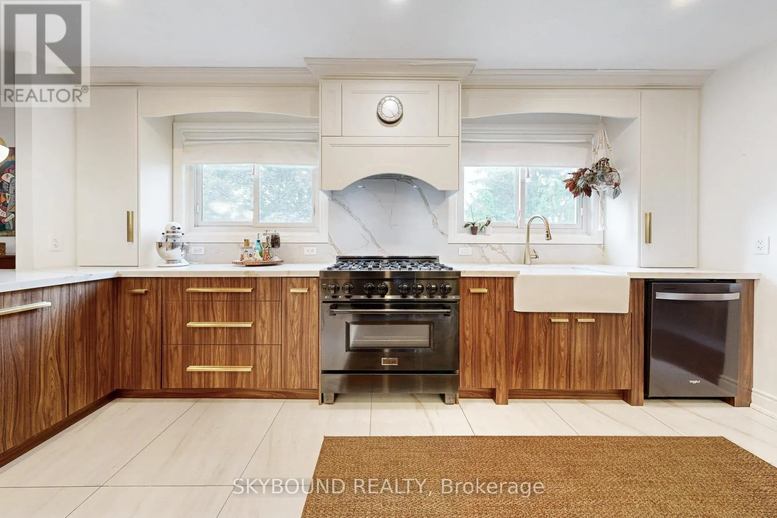 23 HILDEGARD DRIVE