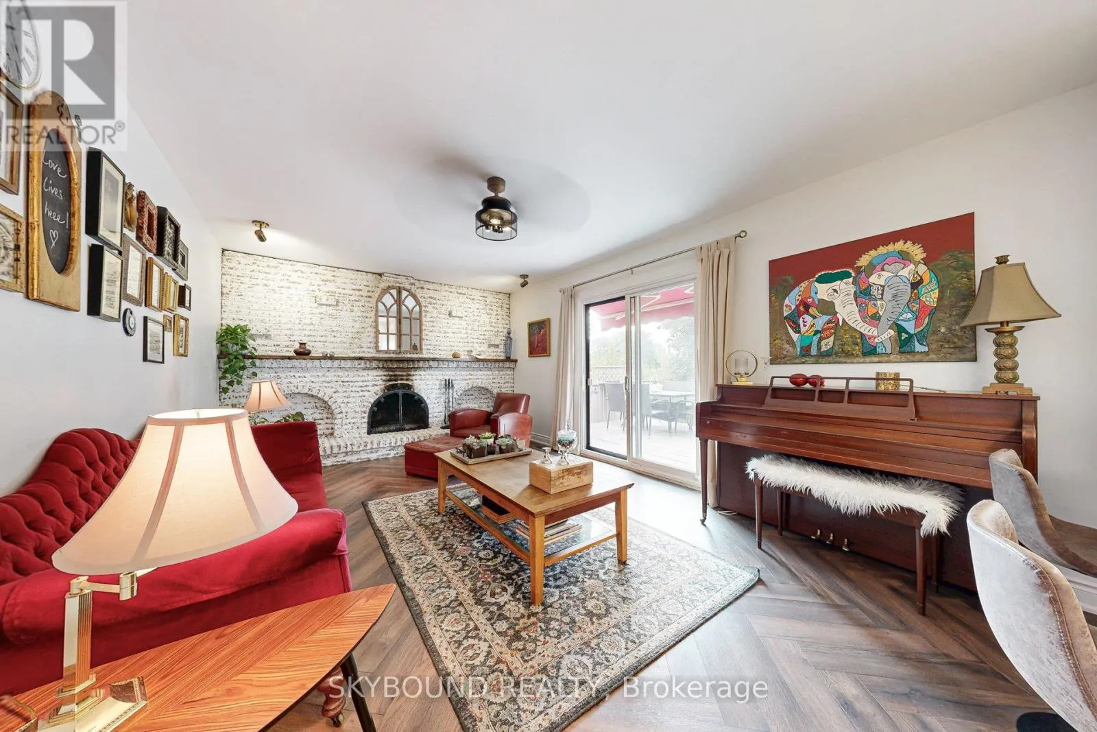 23 HILDEGARD DRIVE