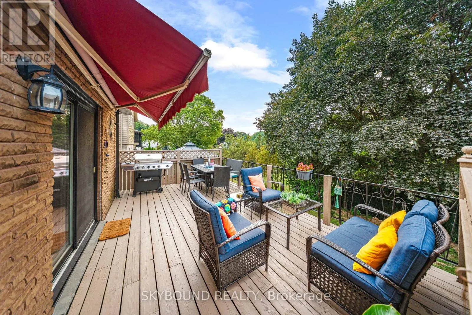 23 HILDEGARD DRIVE