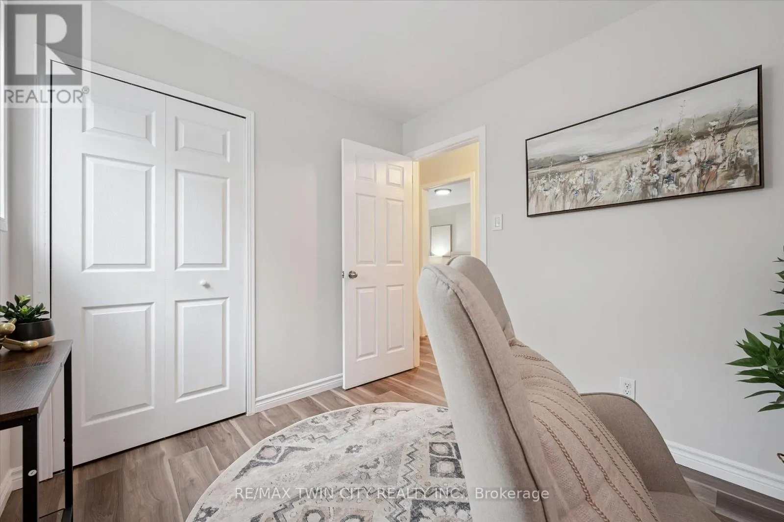191 SILVER ASPEN CRESCENT