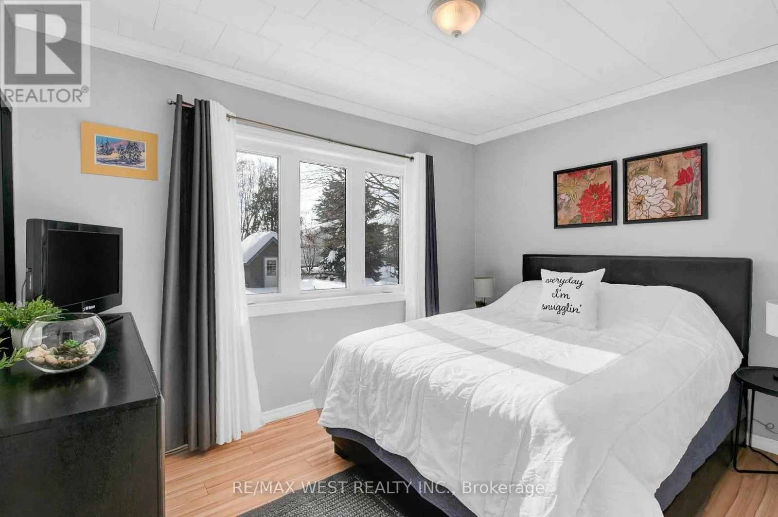 15 MILLWOOD ROAD