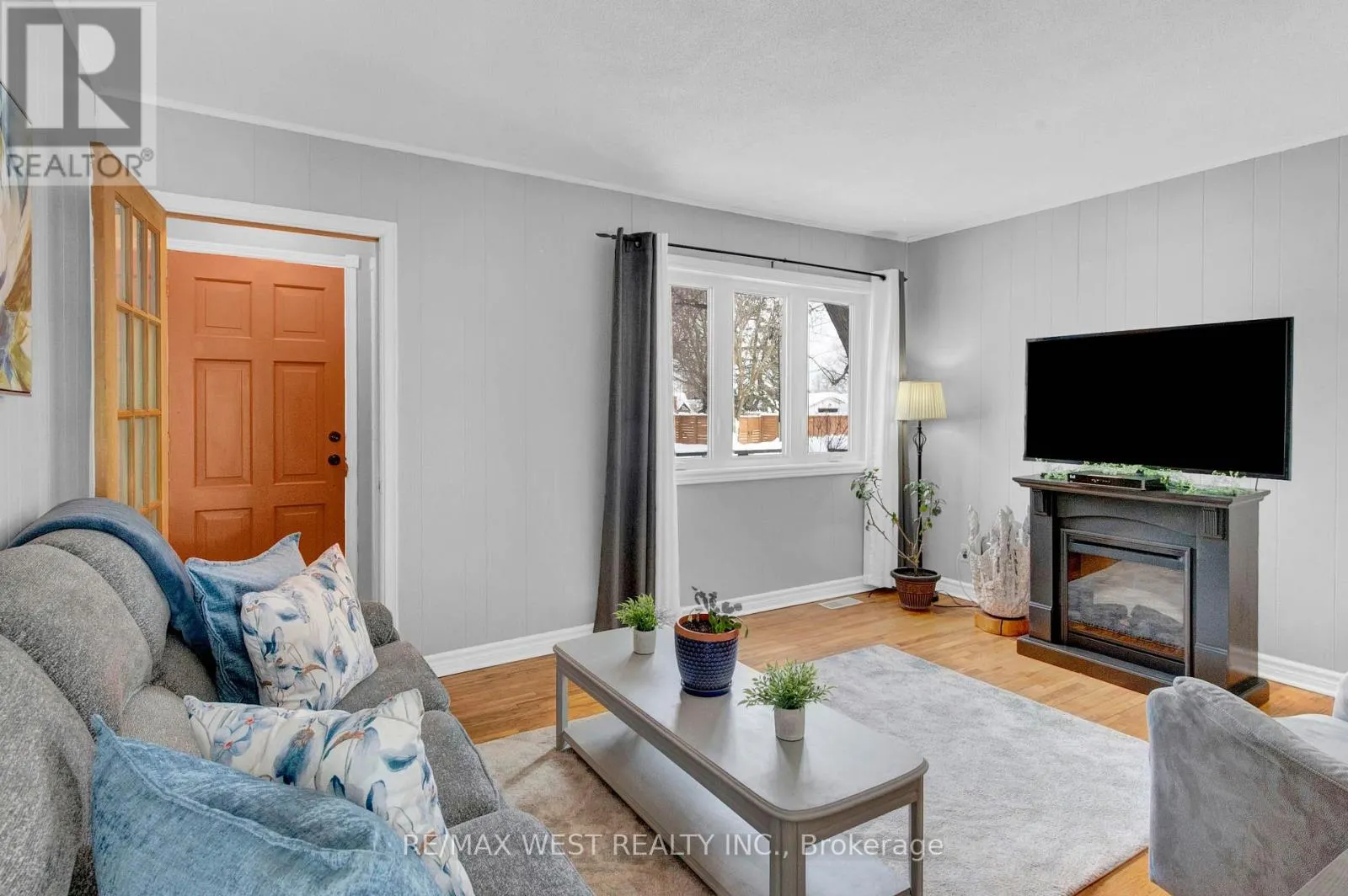 15 MILLWOOD ROAD