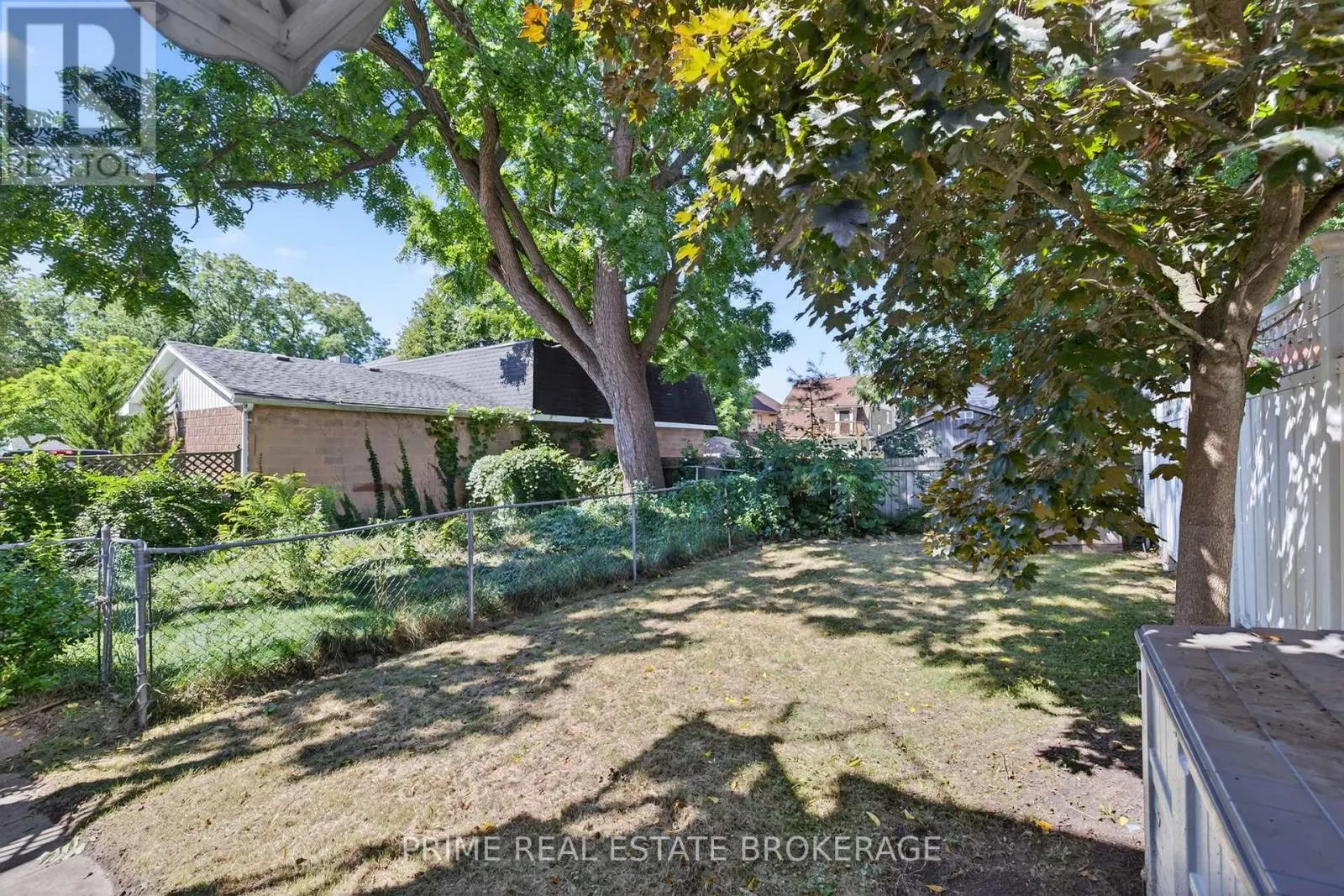 38 HINCKS STREET