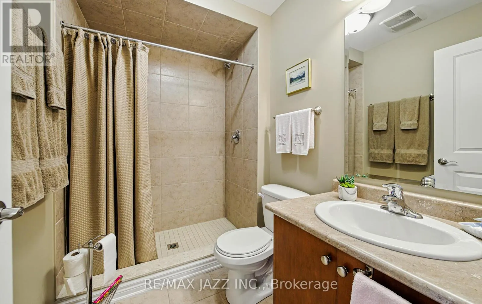 393 LAKESHORE ROAD
