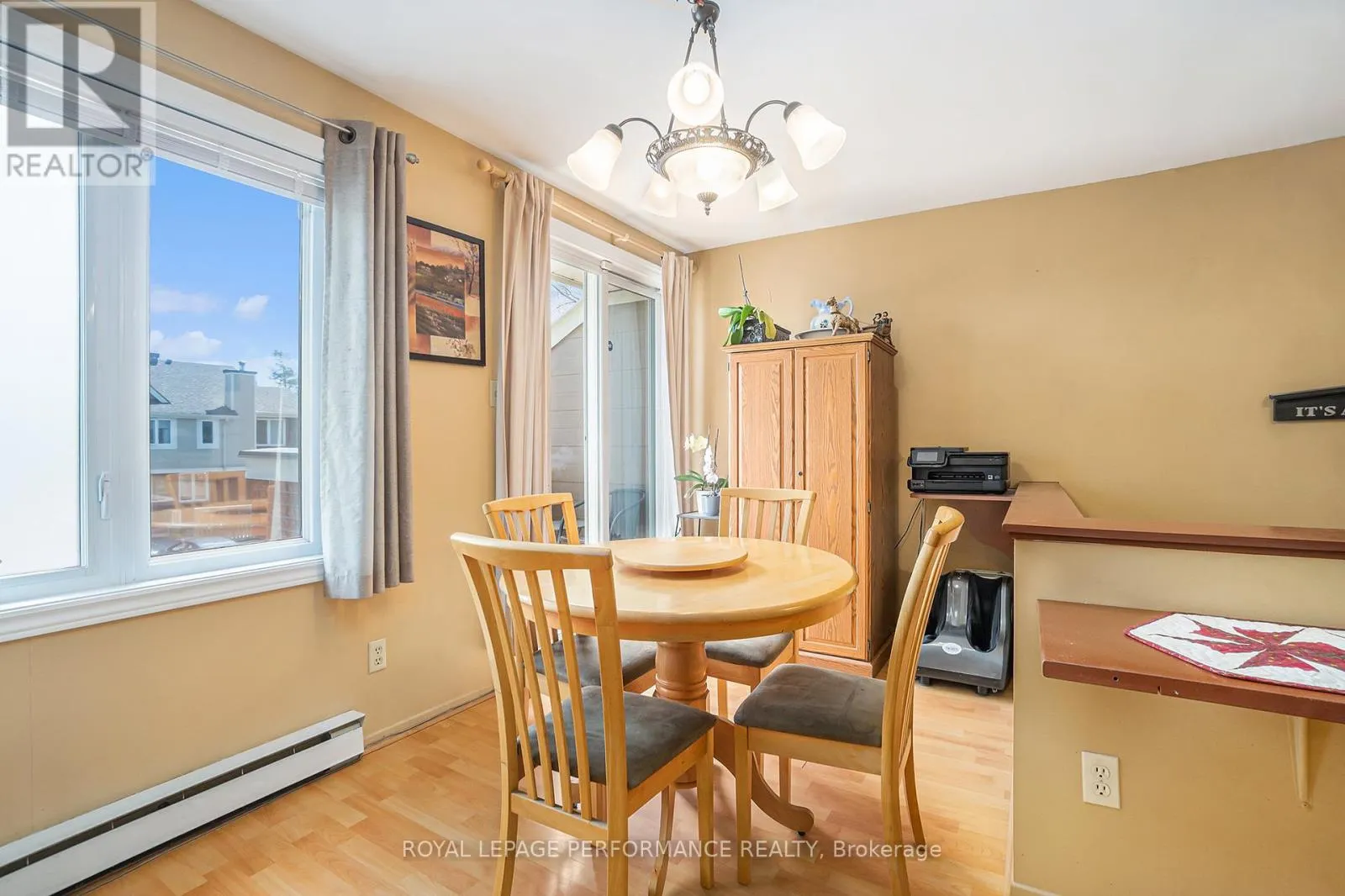 201 - 1765 CABARET LANE