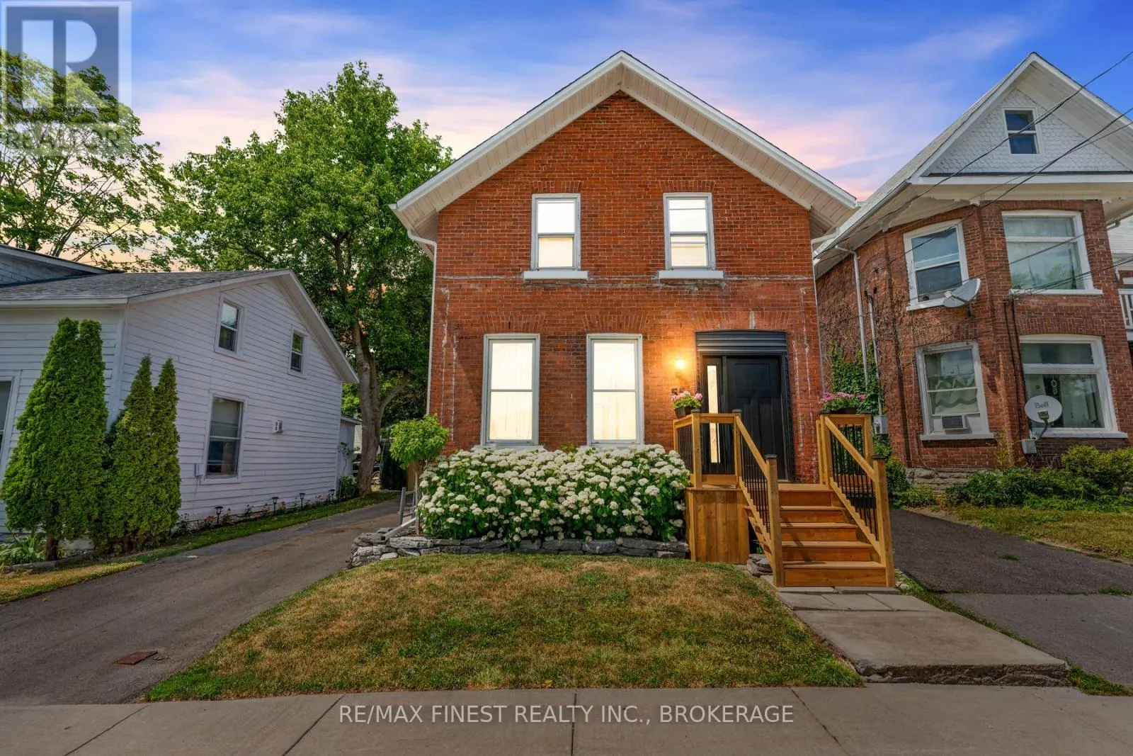 55 BRIDGE STREET W