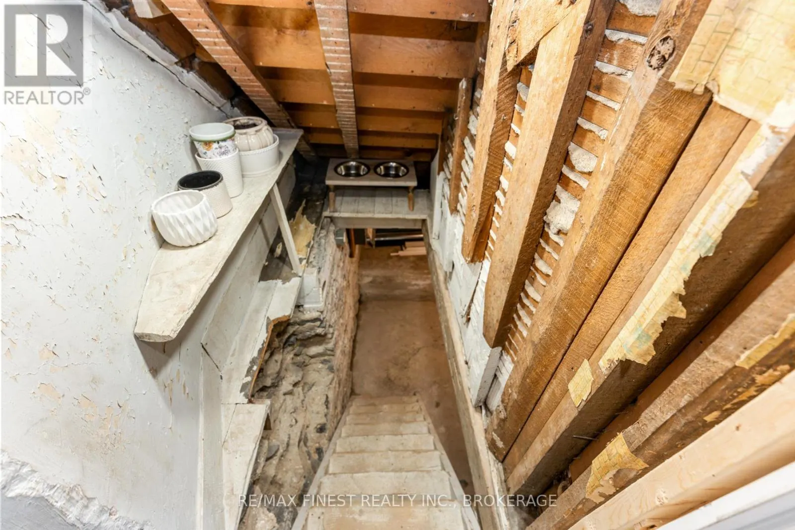 55 BRIDGE STREET W