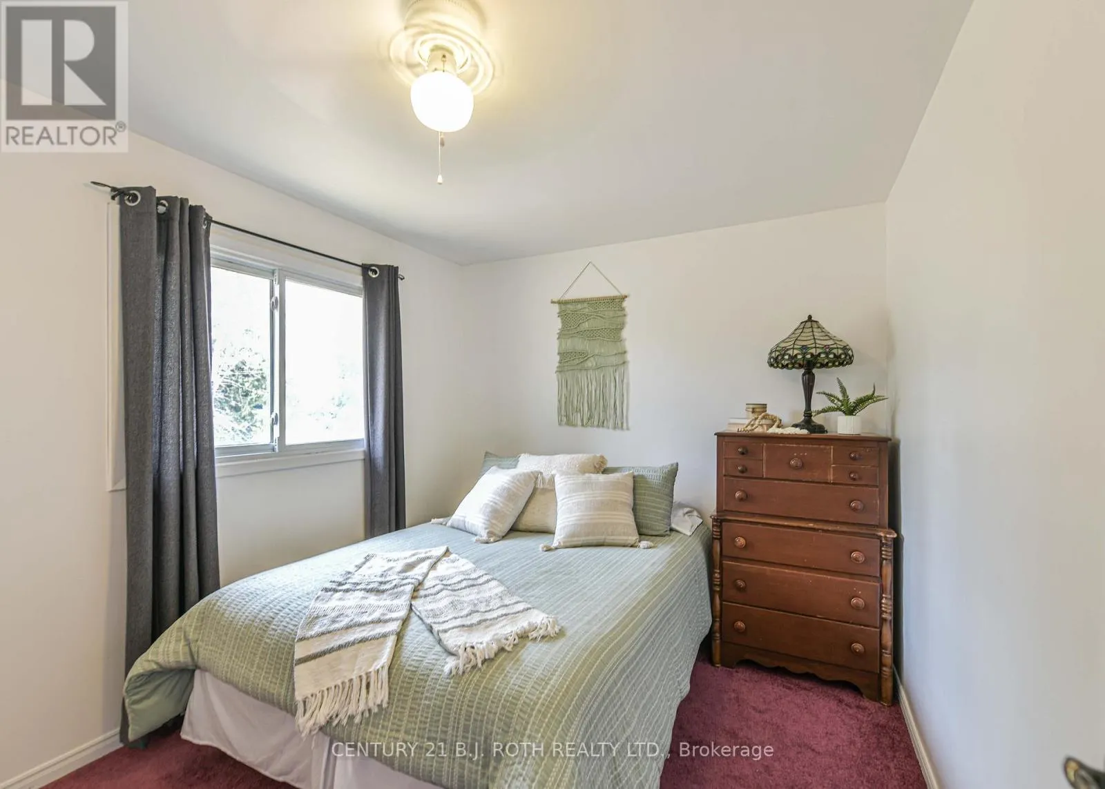 71 CAMPBELLS BEACH ROAD