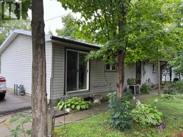 12 NORTH STREET