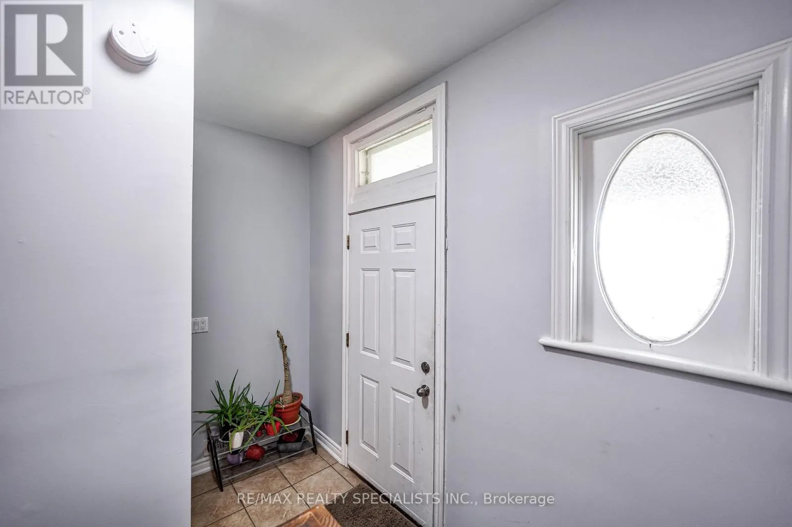 108 VICTORIA AVENUE N